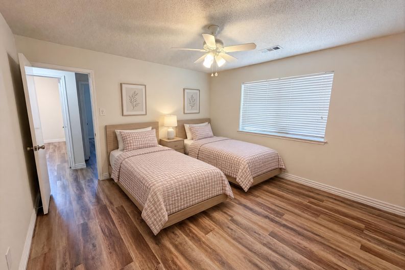 Photo 21 of 30 of 1711 Kennedy Dr, Wylie, TX