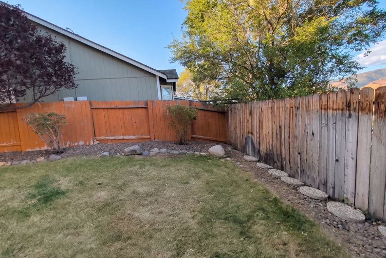 Photo 37 of 43 of 1465 Grand Point Way, Reno, NV