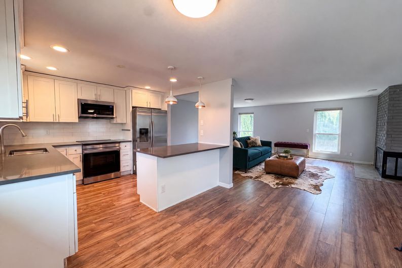 Photo 14 of 21 of 422 116th Pl SW, Everett, WA