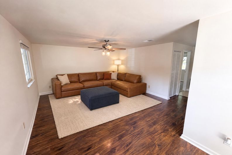 Photo 8 of 18 of 3618 Gustar Ct, Charlotte, NC