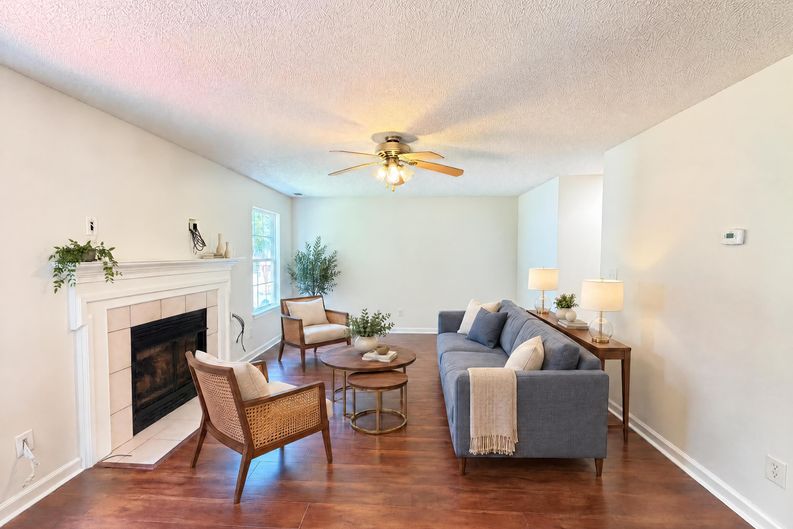 Photo 3 of 20 of 8616 Silver Falls Way, Charlotte, NC