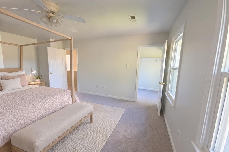 Photo 4 of 19 of 8921 Basswood Dr, Quinton, VA