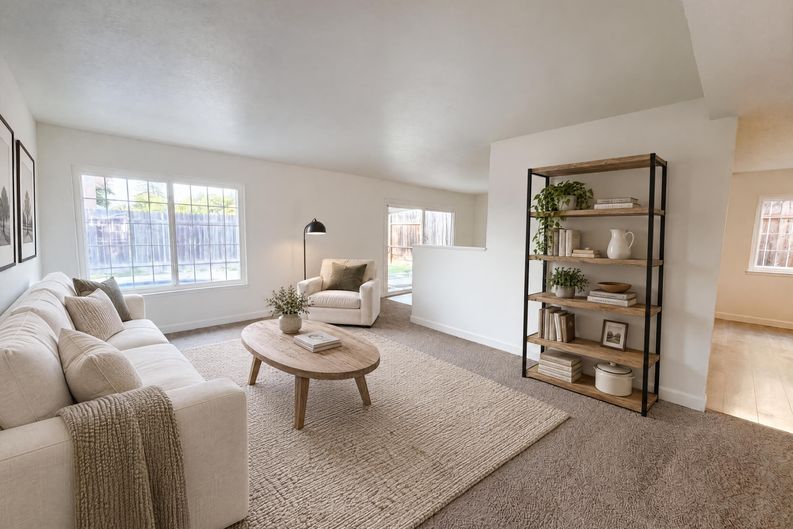 Photo 7 of 18 of 6840 Oaklawn Way, Fair Oaks, CA