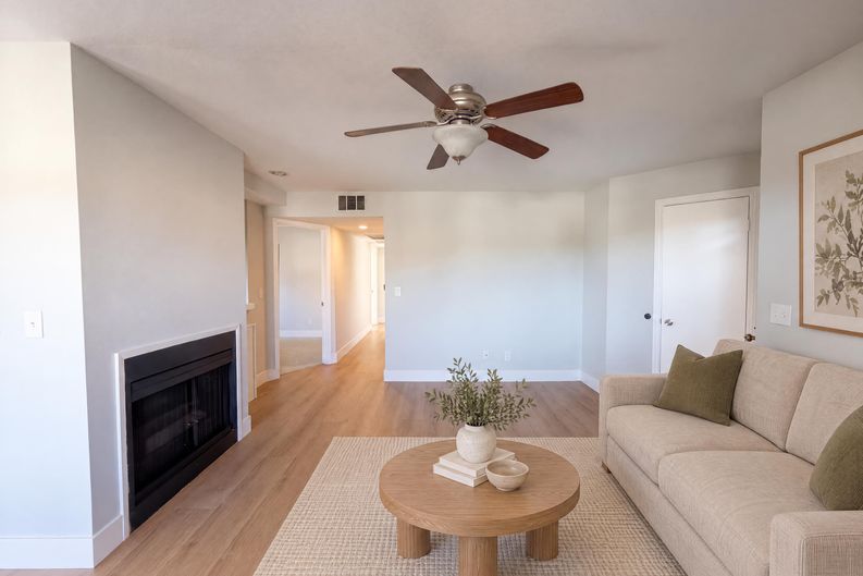 Photo 3 of 23 of 19838 Sandpiper Pl, Santa Clarita, CA