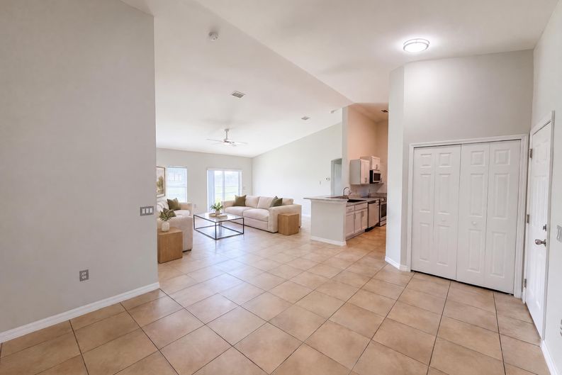 Photo 3 of 40 of 3508 Yacht Club Ct, Kissimmee, FL