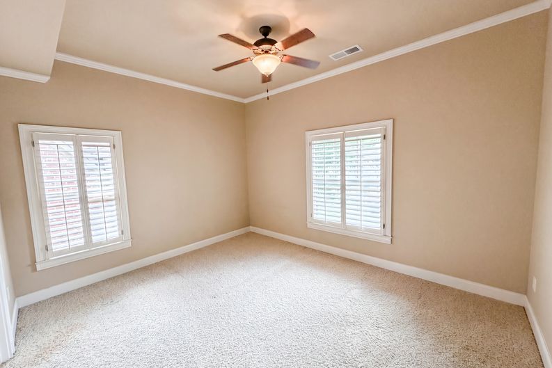Photo 23 of 71 of 3250 Camellia Ln, Suwanee, GA