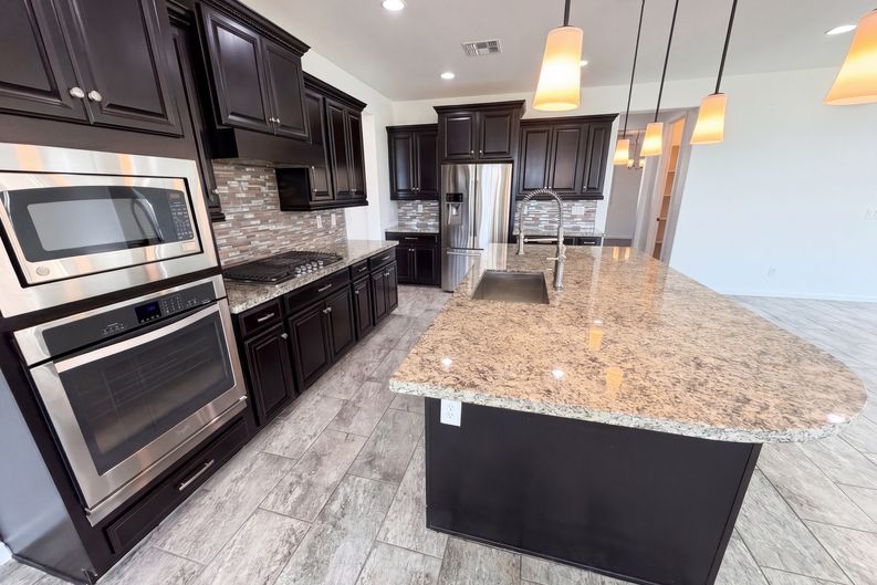 Photo 12 of 49 of 5064 N 148th Ave, Litchfield Park, AZ