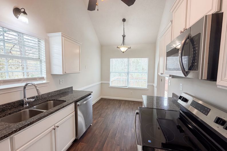 Photo 10 of 25 of 479 Clearwater Way, Monroe, GA