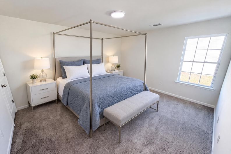 Photo 14 of 26 of 9833 Wardley Dr, Charlotte, NC