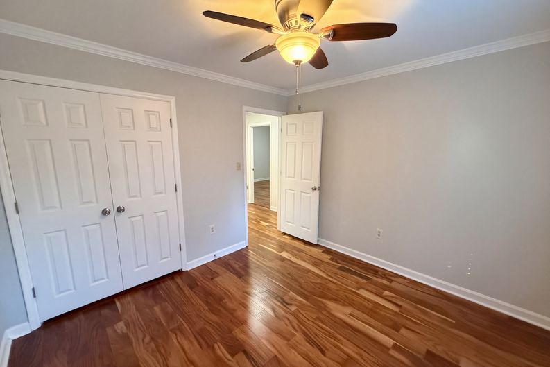 Photo 21 of 35 of 4704 Benridge Ln, Charlotte, NC