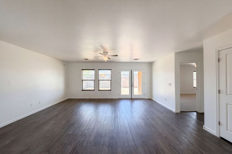 Photo 8 of 23 of 781 S Silvercreek Ln, Casa Grande, AZ