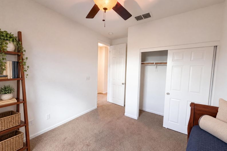 Photo 18 of 31 of 6107 Lonetree Blvd, Rocklin, CA