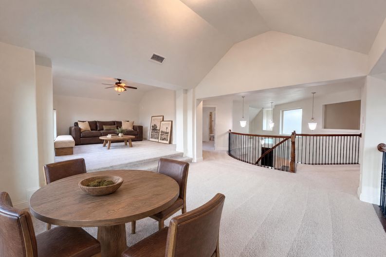 Photo 21 of 43 of 4409 Elmgreen Dr, Roanoke, TX