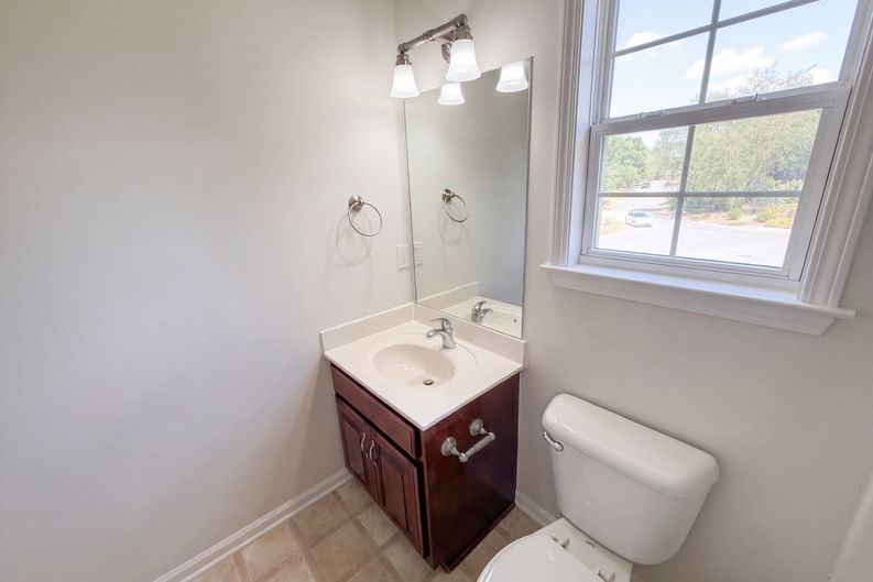 Photo 25 of 31 of 3017 Farmville Cir, Spring Hill, TN