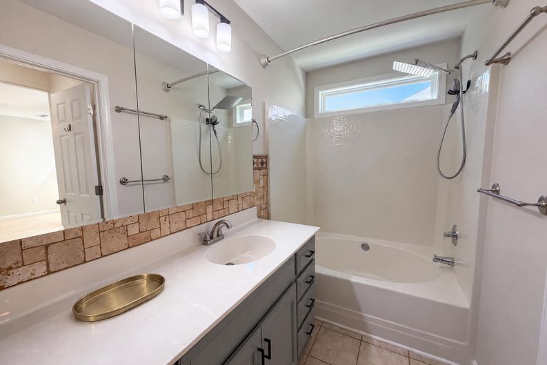Photo 15 of 22 of 10526 Glory Meadow Ct, Charlotte, NC