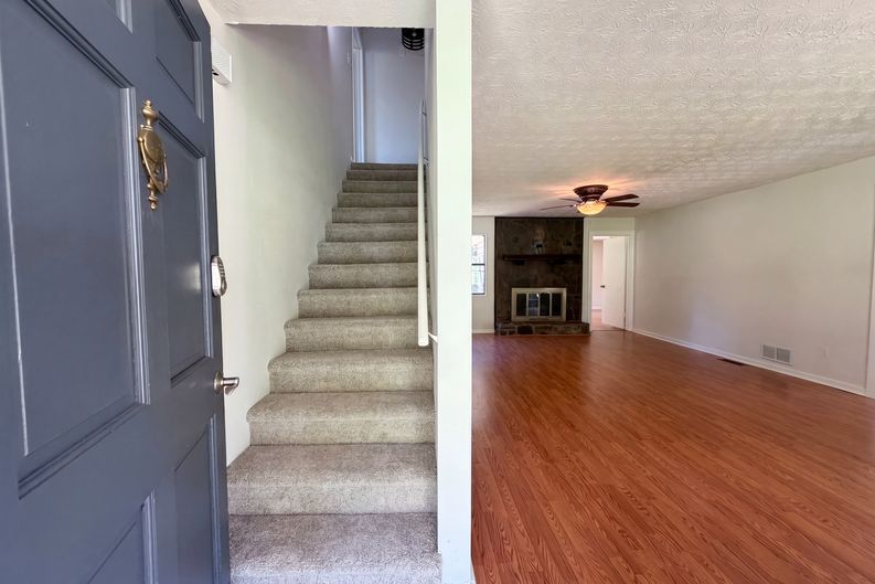 Photo 13 of 27 of 104 Belair Ln, Stockbridge, GA