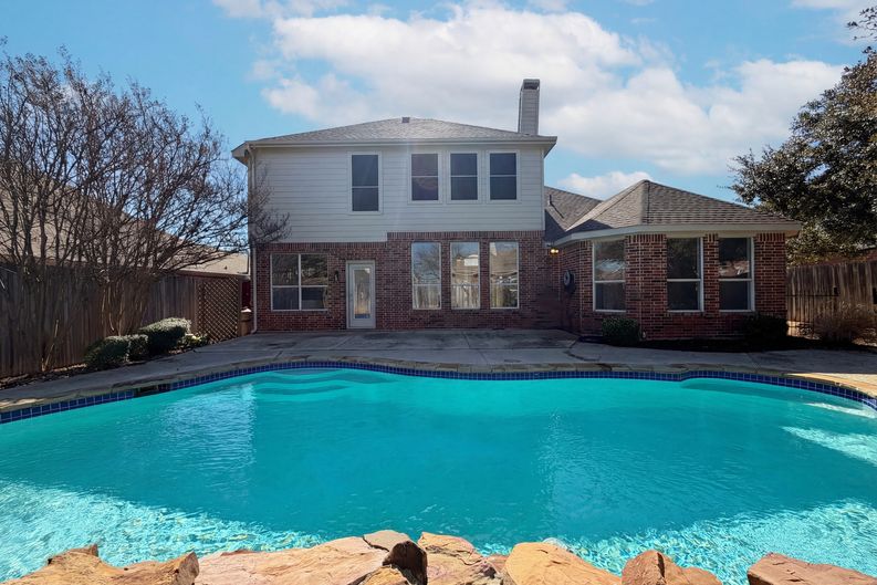 Photo 5 of 34 of 1412 Spring Ridge Ln, Flower Mound, TX
