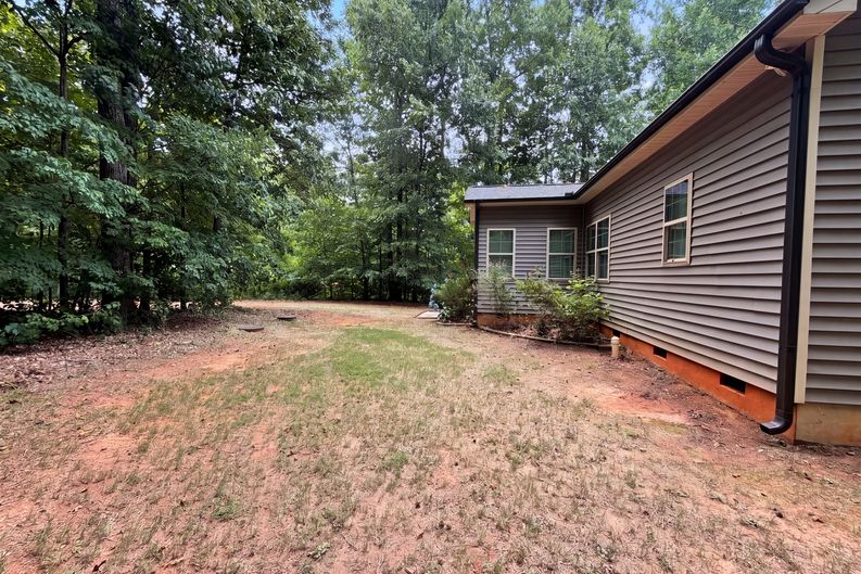 Photo 22 of 26 of 6621 Blalock Forest Dr, Willow Spring, NC