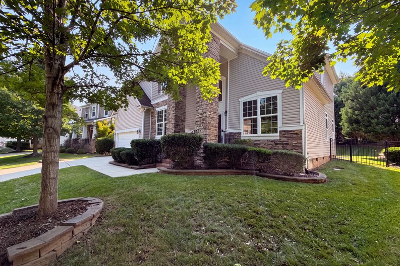 Photo 24 of 28 of 1139 Donelea Ln NW, Concord, NC