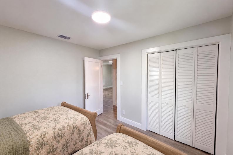 Photo 15 of 31 of 802 Massachusetts Ave, Saint Cloud, FL