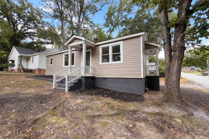 Photo 14 of 16 of 4300 Hulda Ave, Columbia, SC