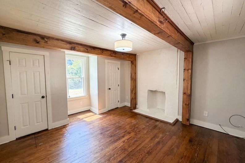 Photo 8 of 17 of 571 Winston St, Franklinton, NC