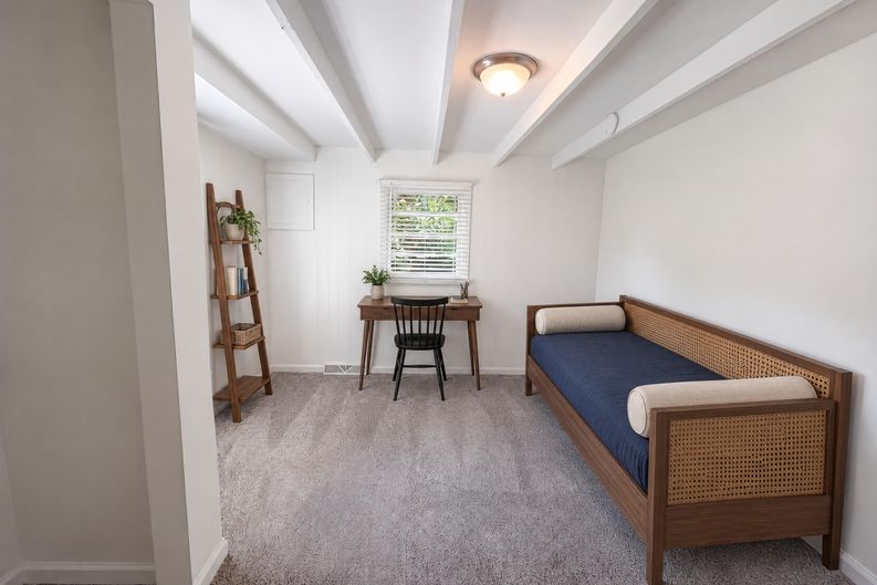 Photo 5 of 23 of 1502 Pine St, West Columbia, SC
