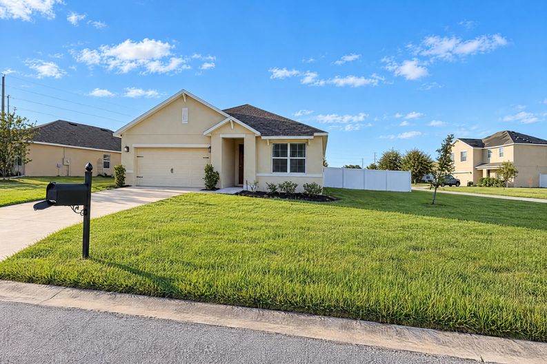 Photo 21 of 26 of 4273 NE 29th Pl, Ocala, FL