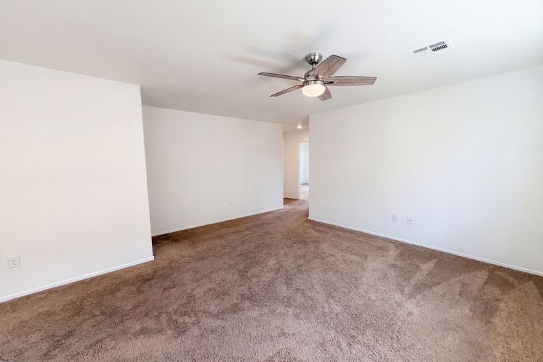 Photo 17 of 52 of 4036 White Opal St, Las Vegas, NV