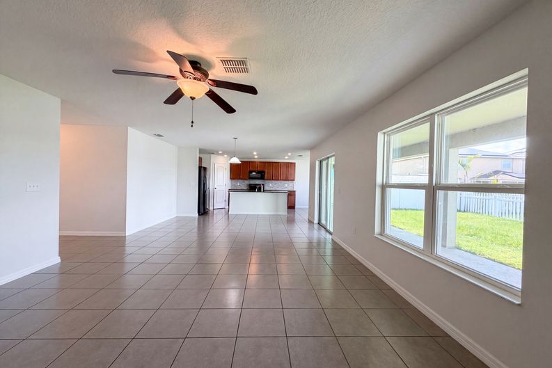 Photo 22 of 31 of 11534 Brighton Knoll Loop, Riverview, FL