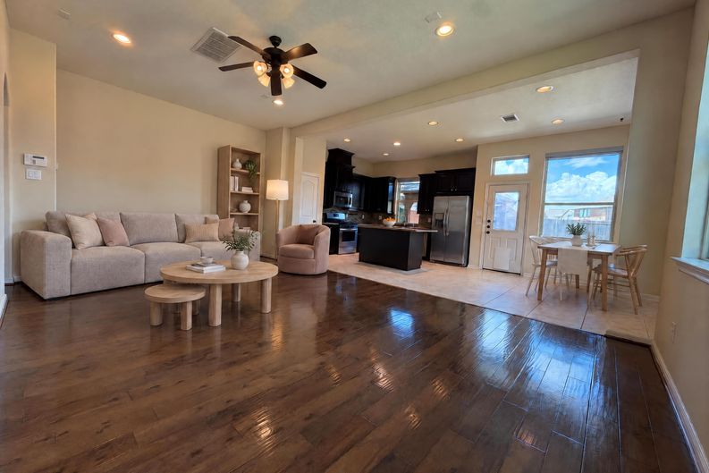 Photo 3 of 19 of 12147 San Luca St, Richmond, TX
