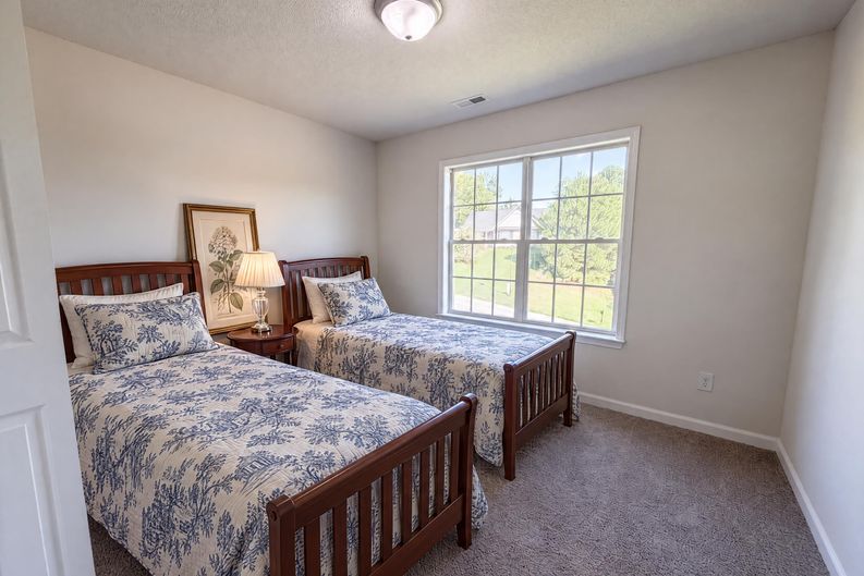 Photo 9 of 17 of 1667 Oakview Way, Rock Hill, SC