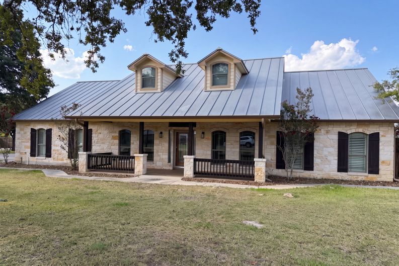 Photo 20 of 23 of 197 Vintage Ranch Cir, La Vernia, TX