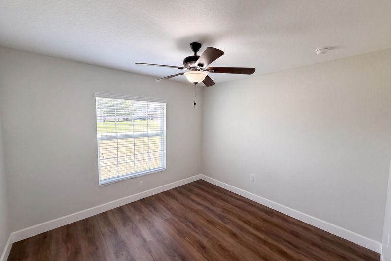 Photo 13 of 33 of 11413 Sand Hill Ave, Spring Hill, FL