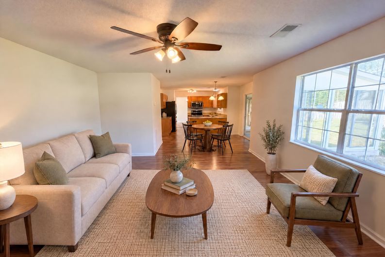 Photo 13 of 61 of 152 Woodcote Dr, Gaston, SC