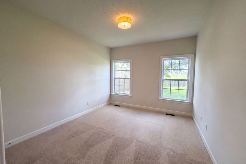 Photo 15 of 30 of 1044 Laramie Ct, Murfreesboro, TN