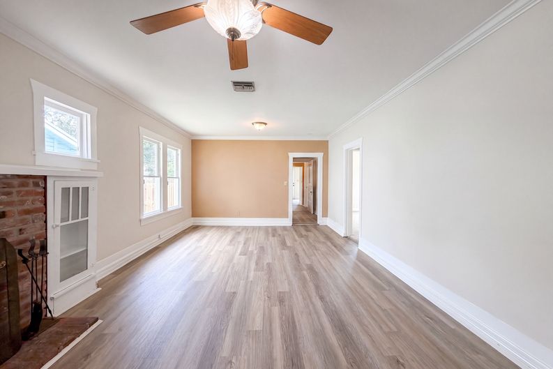 Photo 3 of 24 of 1134 Pattison Ave, Sarasota, FL