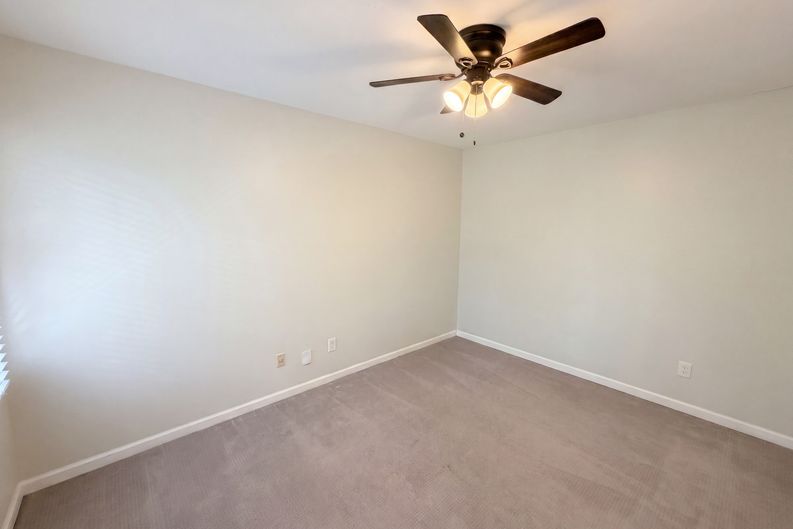 Photo 10 of 23 of 3514 Nettle Ln NE, Roswell, GA