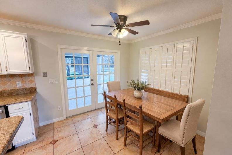 Photo 10 of 30 of 300 Sprucewood Rd, Lake Mary, FL