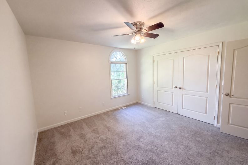 Photo 15 of 29 of 675 Jenny St, Selmer, TN