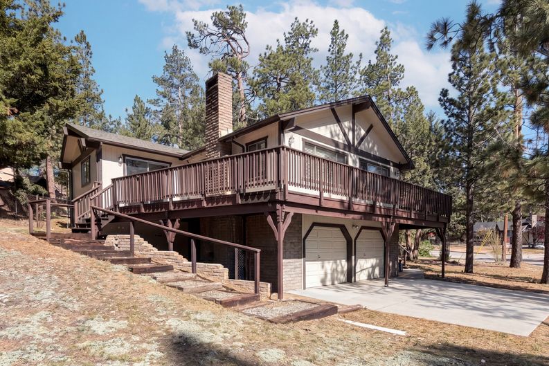 Photo 7 of 17 of 317 Wren Dr, Big Bear Lake, CA