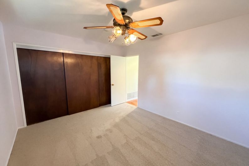 Photo 15 of 23 of 41219 Tava Ln, Hemet, CA