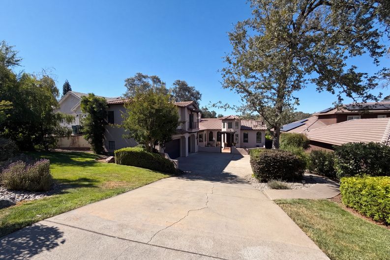 Photo 6 of 40 of 3172 Chasen Dr, Cameron Park, CA