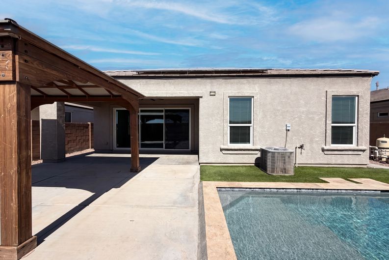 Photo 16 of 17 of 2528 N Comiskey Dr, Florence, AZ