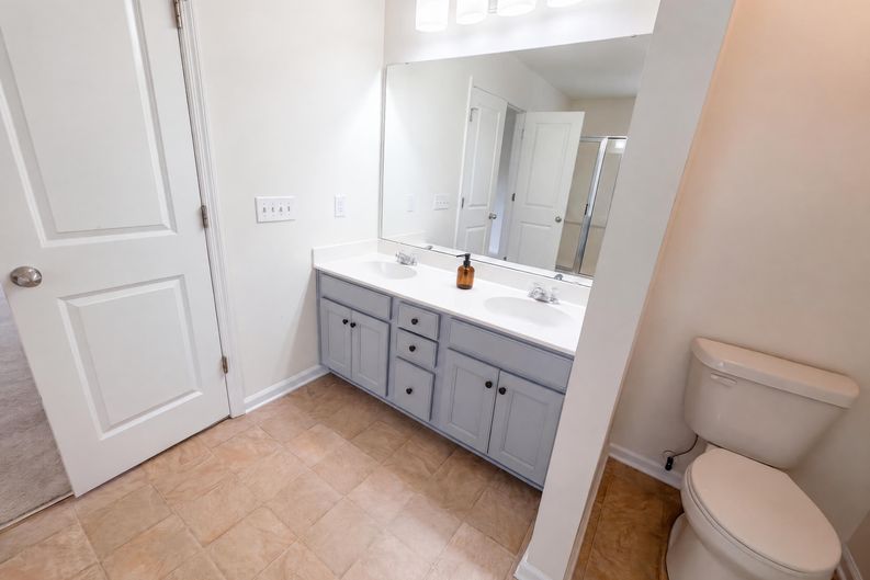 Photo 9 of 41 of 3037 Ellington Dr, Summerville, SC