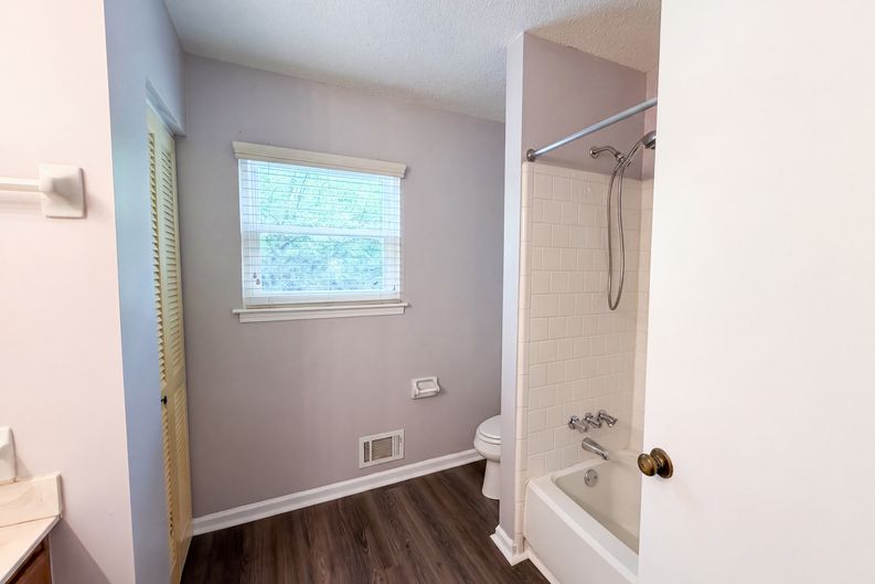 Photo 20 of 26 of 282 Toweridge Dr SW, Marietta, GA