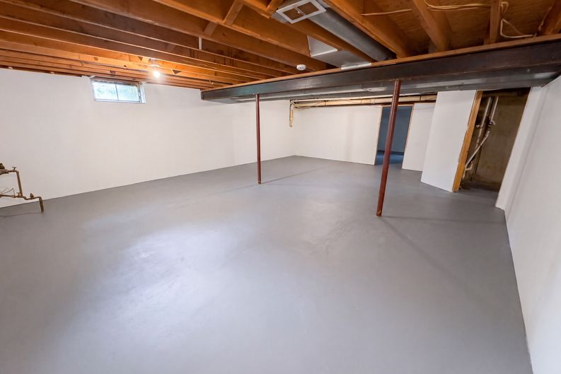 Photo 18 of 21 of 38651 Chartier St, Harrison Township, MI