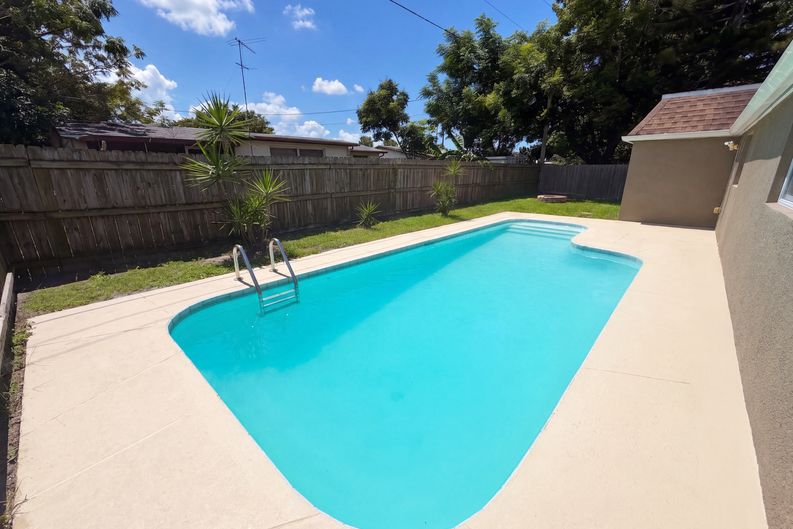 Photo 36 of 37 of 5324 Reef Dr, New Port Richey, FL