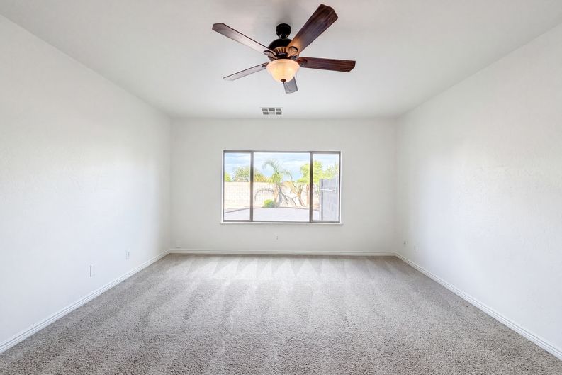 Photo 15 of 33 of 18689 N Miller Way, Maricopa, AZ