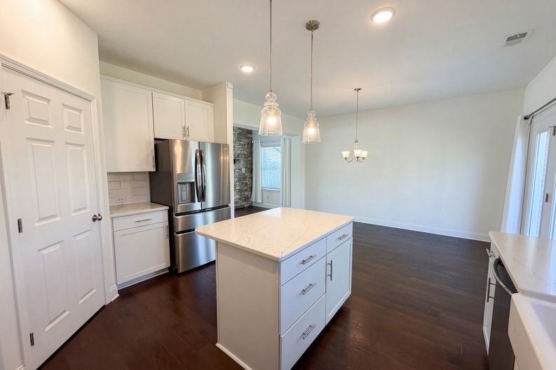Photo 14 of 44 of 2714 Green Ash Ln, Knoxville, TN